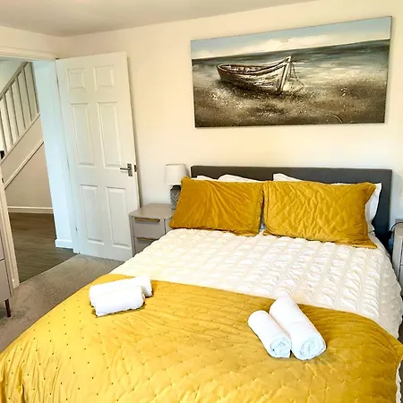 Great Location Very Spacious. Sea And Castle View Marazion
