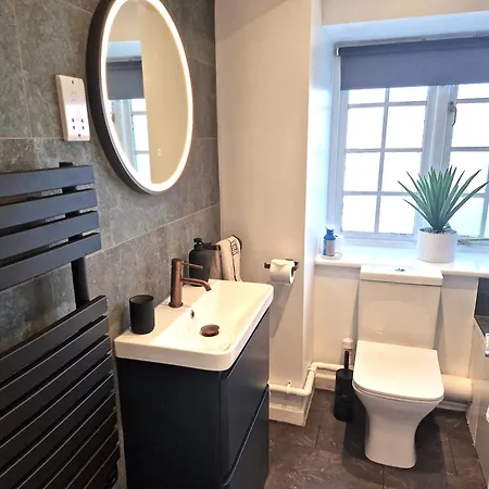 Great Location Very Spacious. Sea And Castle View